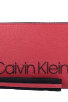 piniginė Calvin Klein raudona