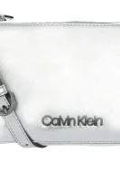 rankinė per petį frame Calvin Klein sidabro