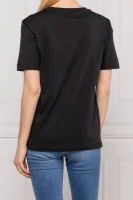 tėjiniai marškinėliai | custom fit Tommy Jeans juoda