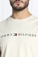 Marškinėliai FLAG | Regular Fit Tommy Hilfiger smėlio