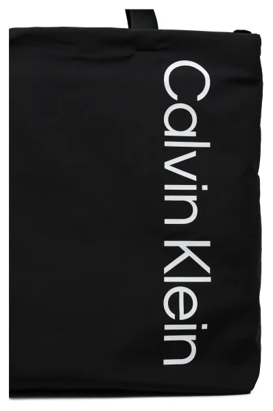 Rankinė Calvin Klein Performance juoda